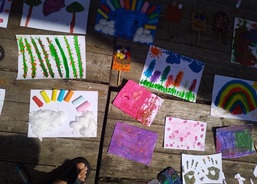 Výtvory z dílniček 1.jpg - aktivity pro rodiče s dětmi